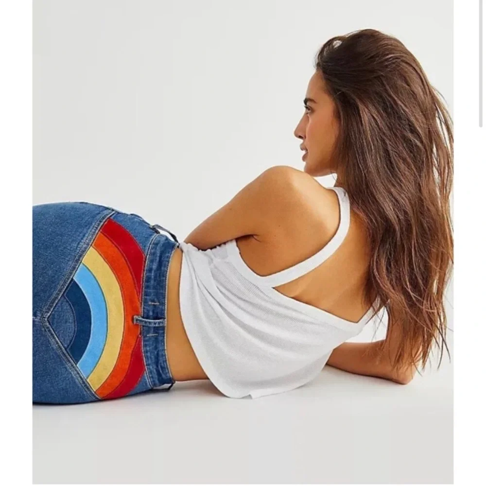 New🌟 Free People-Somewhere Over The Rainbow Jeans - Picture 5 of 8